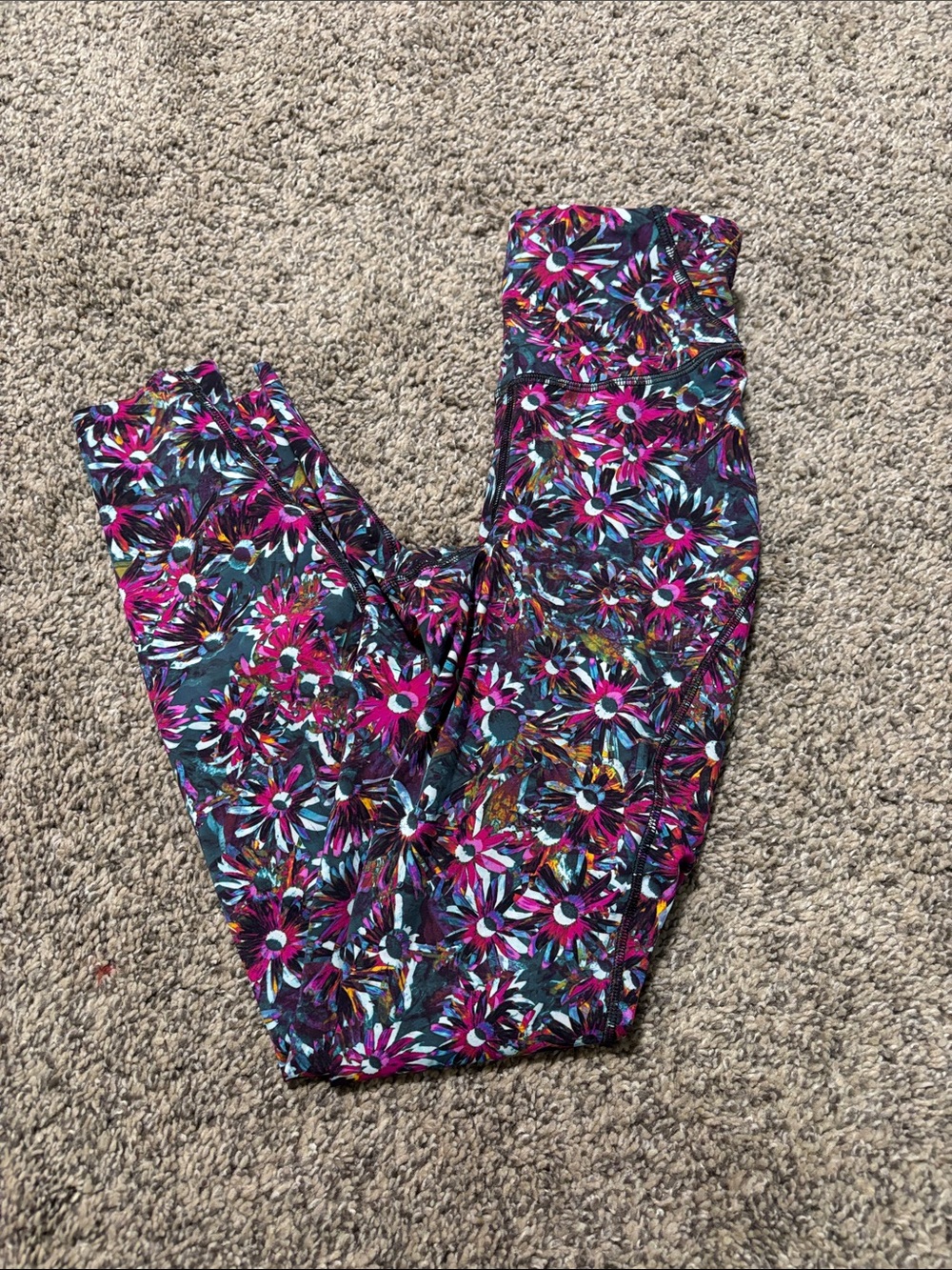 Lululemon Base Pace High-Rise Running Tight 23” size 0